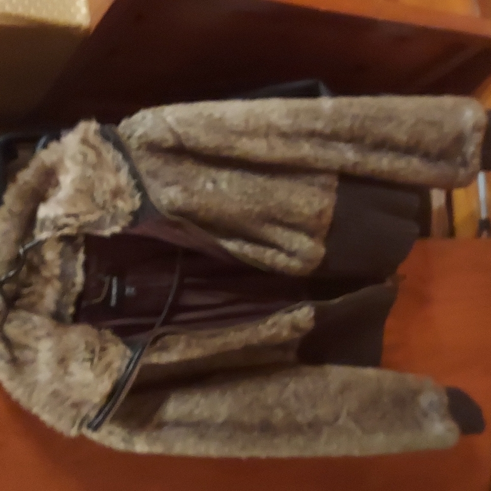 Faux Fur Brown Cropped Jacket. Selling As Is.